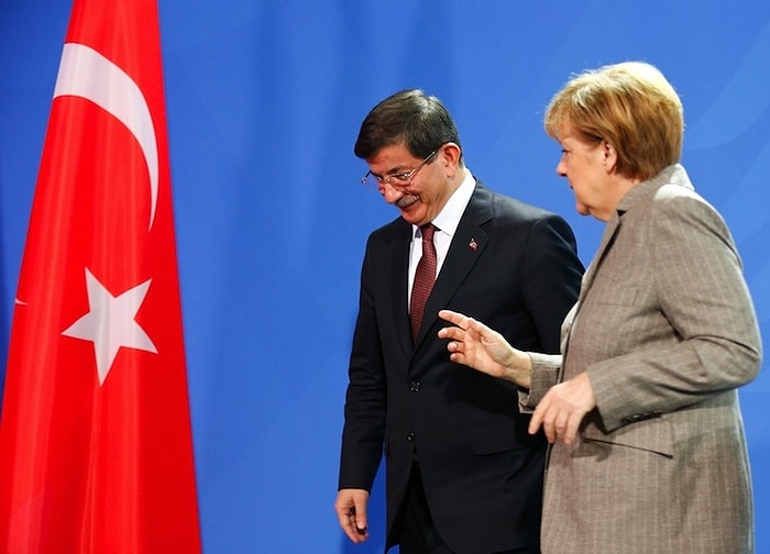 Merkel: 'Çözüm Süreci Tüm Zorluklara Rağmen Devam Etmeli'