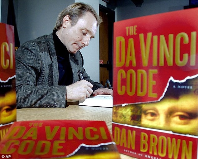 11. Dan Brown - 13 Milyon Dolar