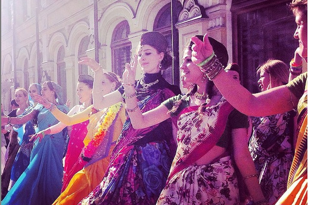 Doğu Avrupa'nın Zorlu Fakat Rengarenk Günlük Yaşamını Anlatan 27 Kare