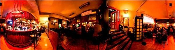 5. Belfast Irish Pub