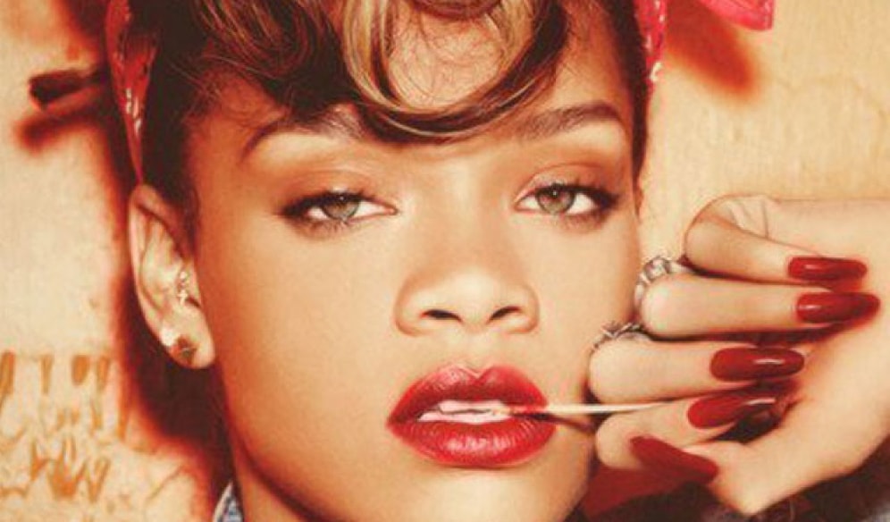 Ellerini El Üstünde Tutmayı Seven Oje Bağımlısı Kadınların Anlayabileceği 21 Şey