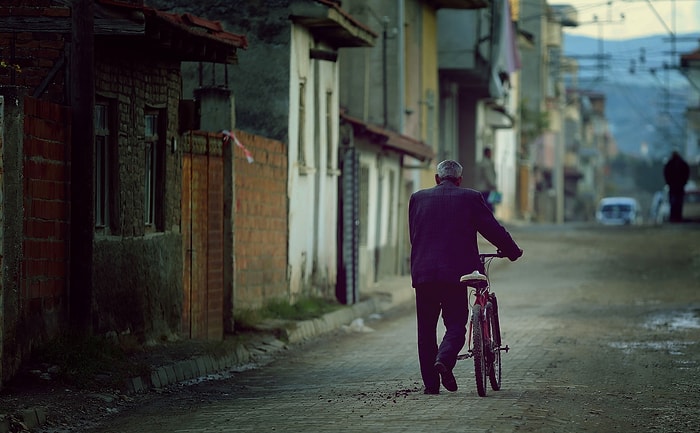 Baktığınızda Size Bir Makine Aldırıp Sokak Fotoğrafçılığına Başlatacak 23 Fotoğraf