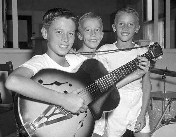 2. The Bee Gees, 1959