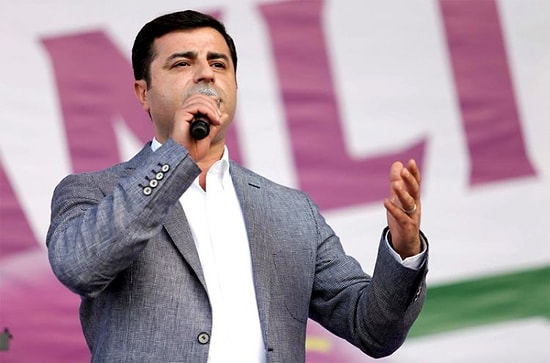 Demirtaş'tan Müzakere Çağrısı: 'PKK Derhal Elini Tetikten Çekmeli'