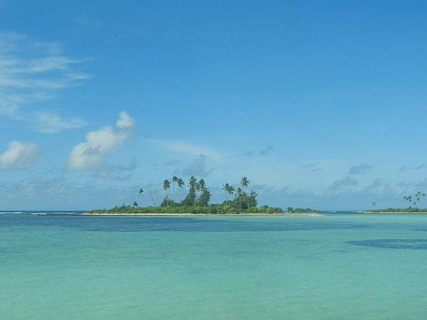 Gunnar Kiribati'ye gitmeyi de ihmal etmemiş.