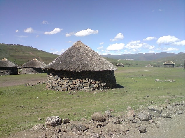 Gunnar'ın evlenme teklifi aldığı diğer yer Lesotho'da bir anne onu kızına istemiş. Gunnar bu kızla evlenmeyi kabul etseydi şu an köyün başına geçmişti.