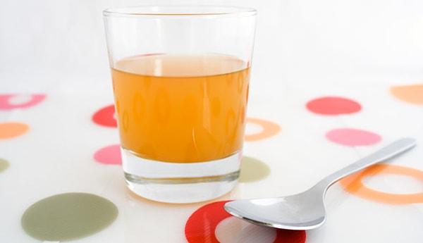 18. Sabah içeceğiniz bir yemek kaşığı elma sirkesi eklem ağrılarınızı dindirecektir.