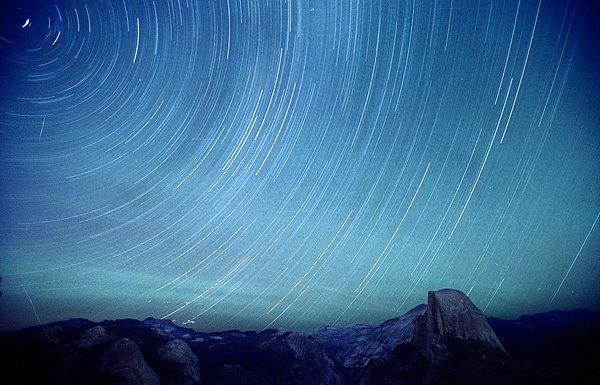 En etkileyici meteor yağmurlarından biri olan Perseid, 12-13 Ağustos tarihlerinde, gece yarısından sonra maksimuma ulaşacak.
