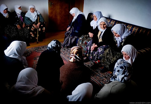 Osmanlı Dönemi Günlük Yaşamından Feyzalınması Gereken 15 Âdet