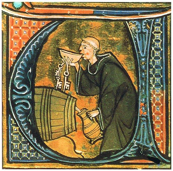 12. Orta Çağ'da insanlar, sudan daha temiz olduğu için su yerine bira içiyordu.