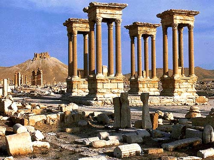 IŞİD Palmyra Antik Kentindeki Tapınağı 'Havaya Uçurdu'