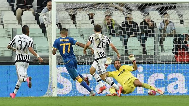 Serie A sürprizlere sahne oldu