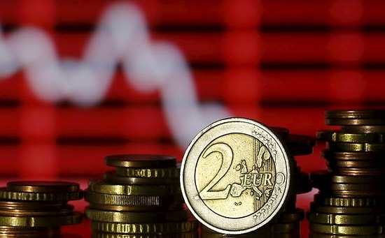 Euro Rekorda, Dolar Yine Ateşlendi