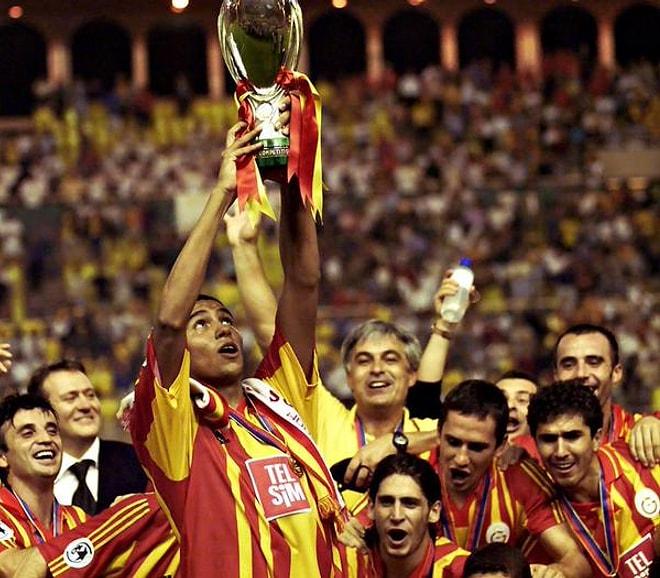 Galatasaray'ın 14 Yıl Önce Bugün Kazandığı Uefa Süper Kupası Yolculuğu