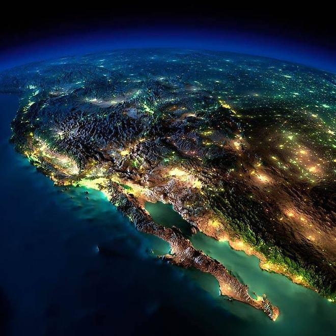 Dünyamızın, Uzaydan Çekilmiş ve Gerçek Olamayacak Enfeslikte 23 Gece Fotoğrafı