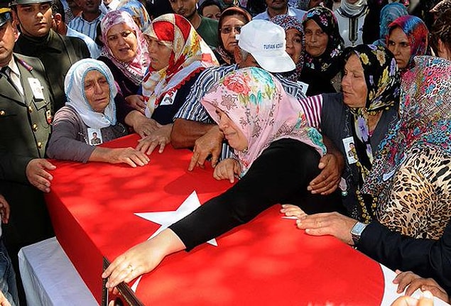 4. Şehitler Son Yolculuğuna Uğurlandı