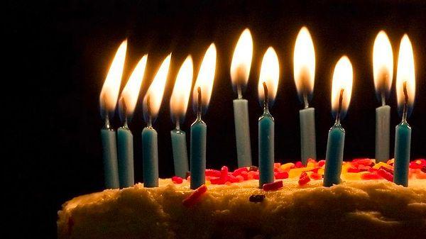 2. Ortalama bir insanın kaç doğum günü vardır?
