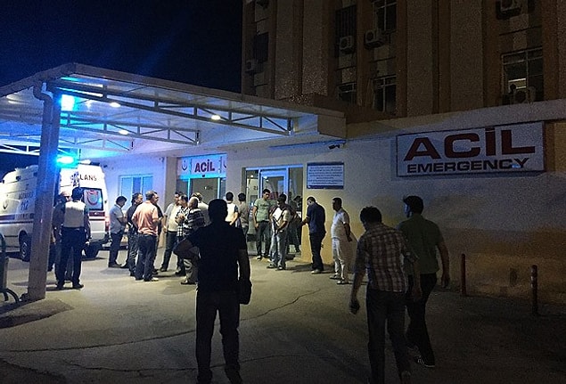 3. Mardin'de Polis Aracı Devrildi: 1 Şehit