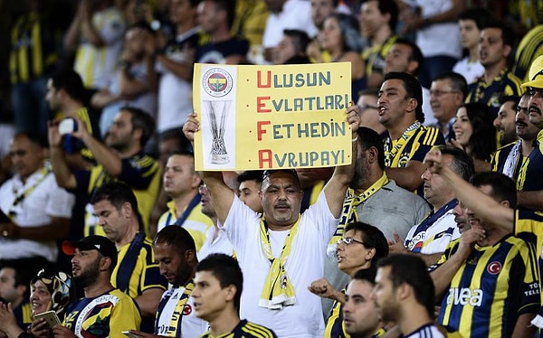 Kadıköy'de tribünler