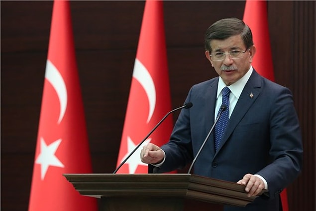 1. Davutoğlu Yeni Kabineyi Açıkladı