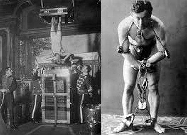 22. Tüm zamanların en ünlü ilüzyonistlerinden Harry Houdini, su dolu büyük bir tankın içine baş aşağı girmiş ve her zamanki gibi kurtulmanın bir yolunu bulmuş.