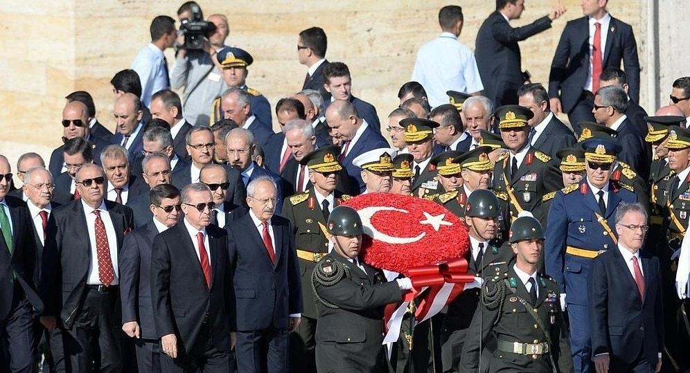 Anıtkabir'deki Törene Bahçeli Katılmadı; HDP'li Bakanlar Kortejde