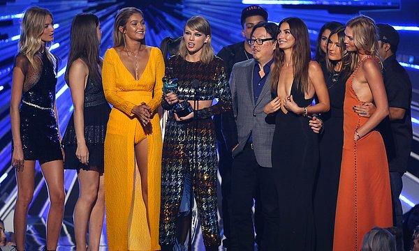 10- 2015 MTV Video Müzik Ödülleri'ne Taylor Swift Damgası