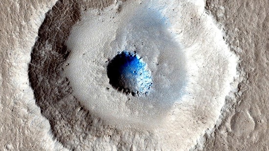 Mars'taki Kraterde Buz Keşfedildi