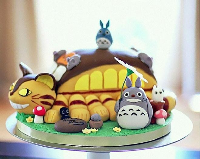 Anime Karakteri Totoro Üzerine Bina Edilmiş Birbirinden Güzel 25 Pasta