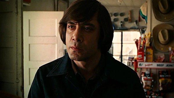 3.Anton Chigurh (No Country For Old Man)