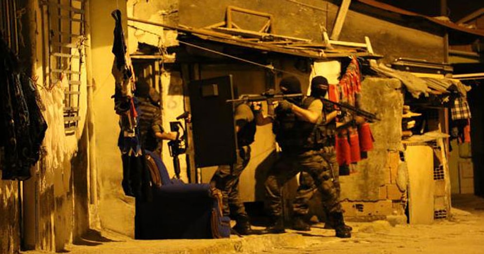 İstanbul'da Şafak Operasyonu!