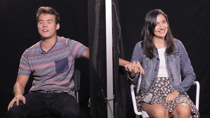 Kız Arkadaşını Sadece Elinden Tutarak Tanıyabilir Misin?