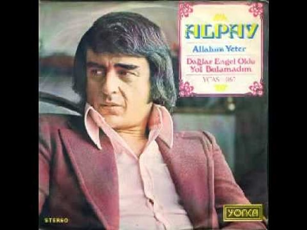 Alpay'ın sesiyle tanıdığımız “Fabrika Kızı”, Türkçe popun unutulmazları arasına yerleşti