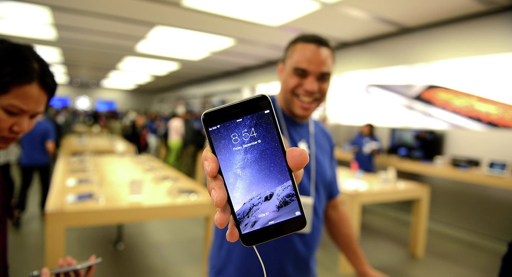 Apple, Android Kullanıcılarını Çalmaya Devam Ediyor