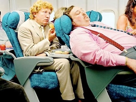 Bulutların Üstünde Medeniyet: Uçakla Seyahat Ederken Uymanız Gereken 12 Kural