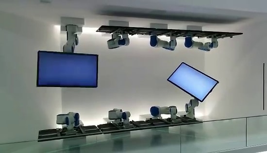 Robotik Televizyonlardan Muhteşem Dans Performansı