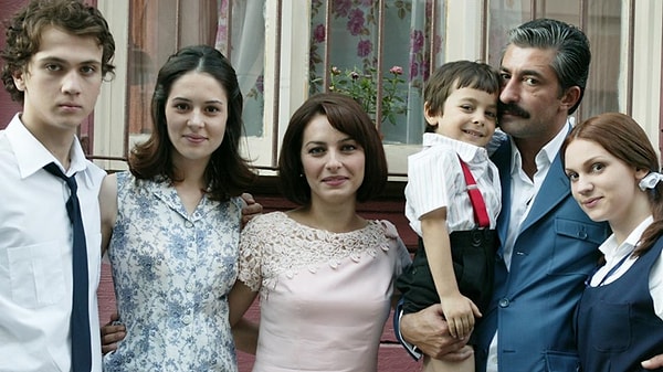 Dizi Bonusu: Öyle Bir Geçer Zaman ki (2010-2013)