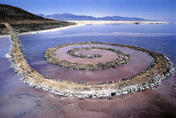 1. Spiral İskelesi – Tuz Gölü, Utah