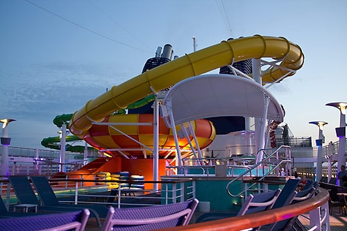 The Epic Plunge - Norwegian Cruise Line Gemisi