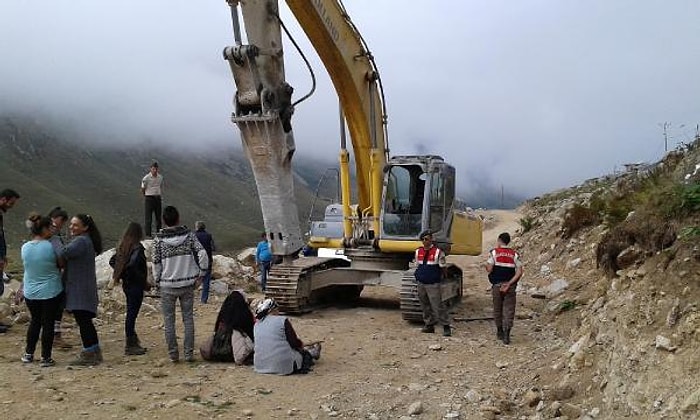 Rize'de Köylüler Yeşil Yol'a Yine İzin Vermedi