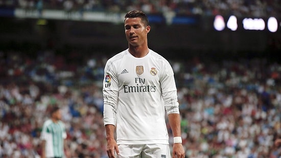 Ronaldo'dan Türkiye'ye Mesaj Var: "Acınızı Paylaşıyorum"