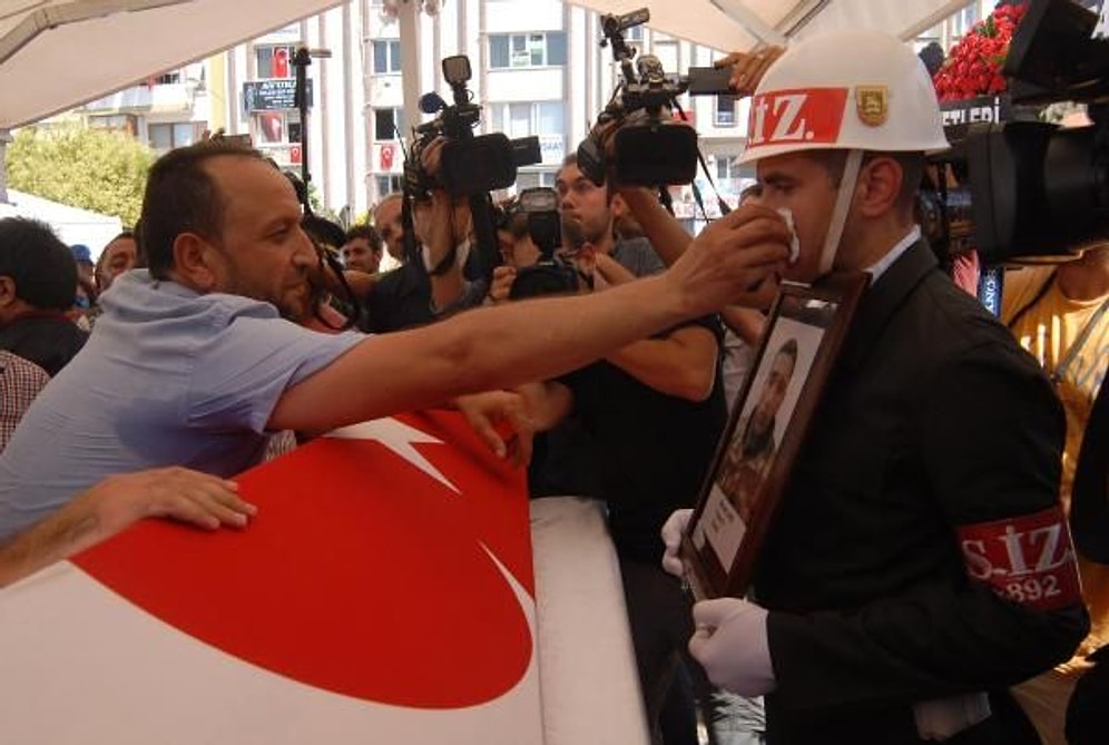 Bir Şehit Daha Toprağa Verildi