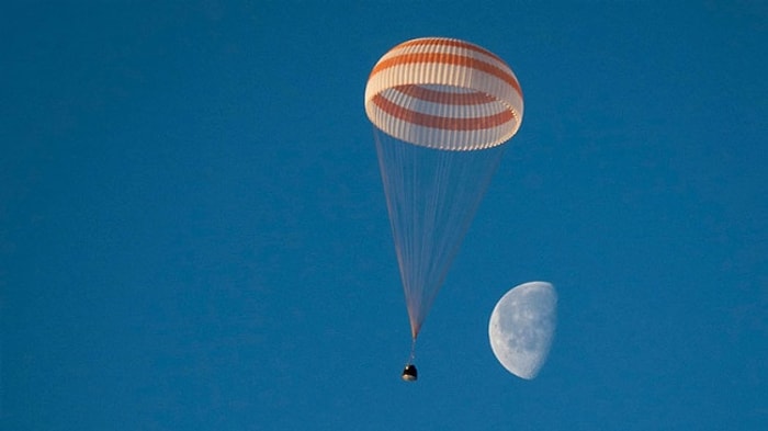 Soyuz Mürettebatı Dünya'ya Döndü