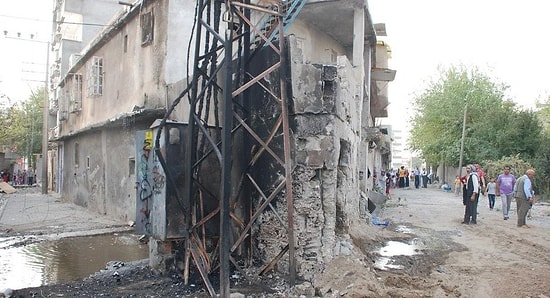 AB Bakanı Konca: 'Cizre'de 20'yi Aşkın Ölü Var'