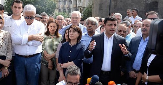 'Eller Tetikten Çekilsin, Karşılıklı Ateşkes Pozisyonuna Geçilsin'