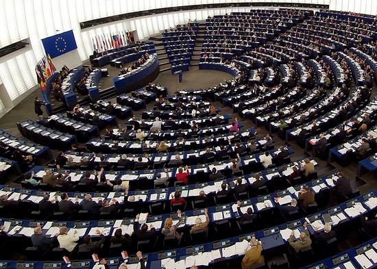 Avrupa Parlamentosu'ndan Türkiye'ye Barış Çağrısı