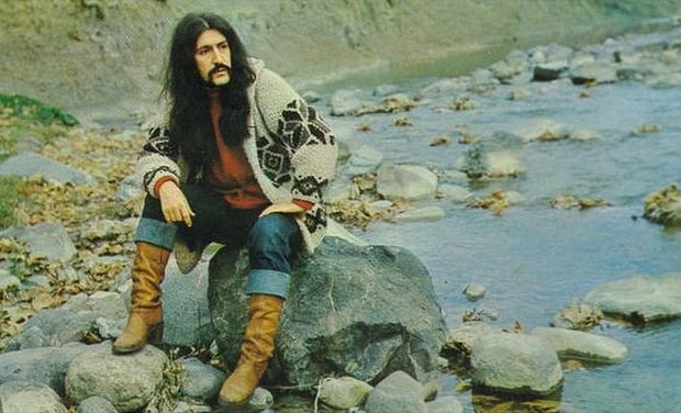 baris manco nun agzindan donence sarkisinin beklenti ve umudu anlatan hikayesi