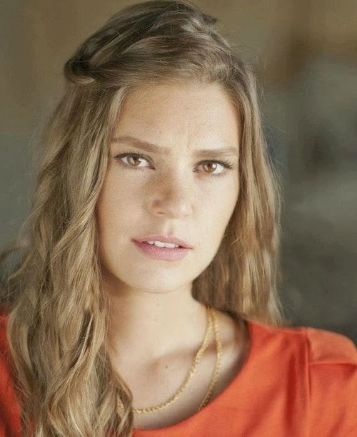 Maggie Greene / Aslı Enver