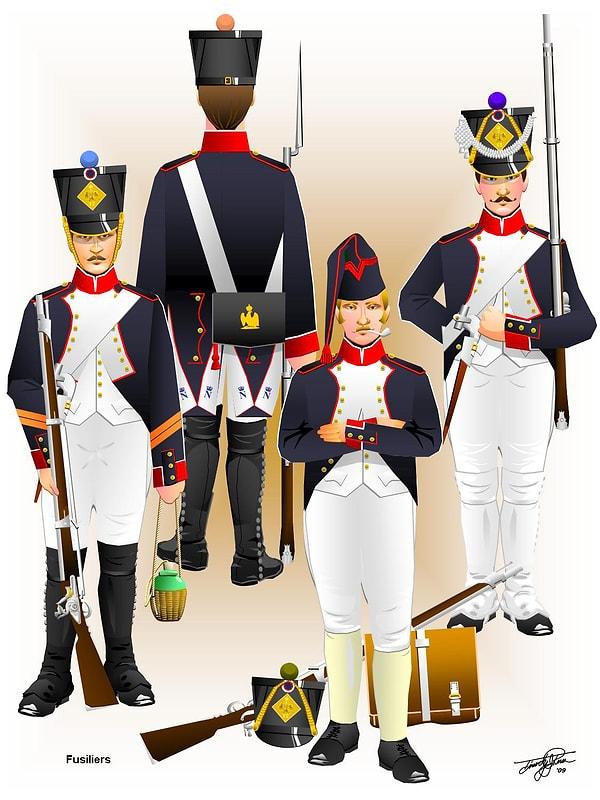 6. Napolyon’un askerlerinin üniformalarının kol kısımlarına dikilmiş olan pirinç düğmelerin esas amacı, askerlerin burunlarını kollarına silmesini önlemektir.