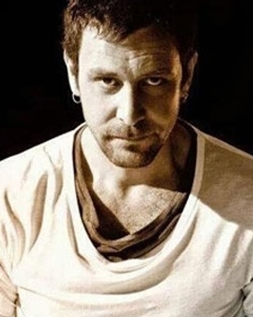 House M.D.(Dr. Gregory House) / Nejat İşler